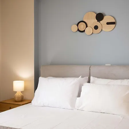 Nest - Ypapanti Cozy & Bright Getaway Апартаменты Каламата