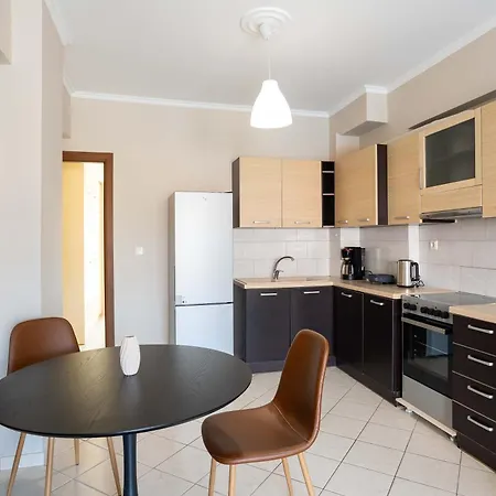 Apartment Nest - Ypapanti Cozy & Bright Getaway