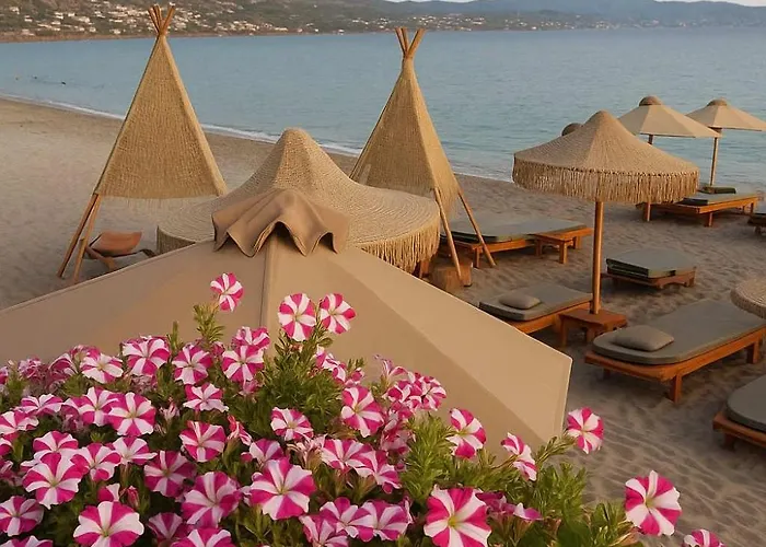 Nest - Ypapanti Cozy & Bright Getaway Kalamata