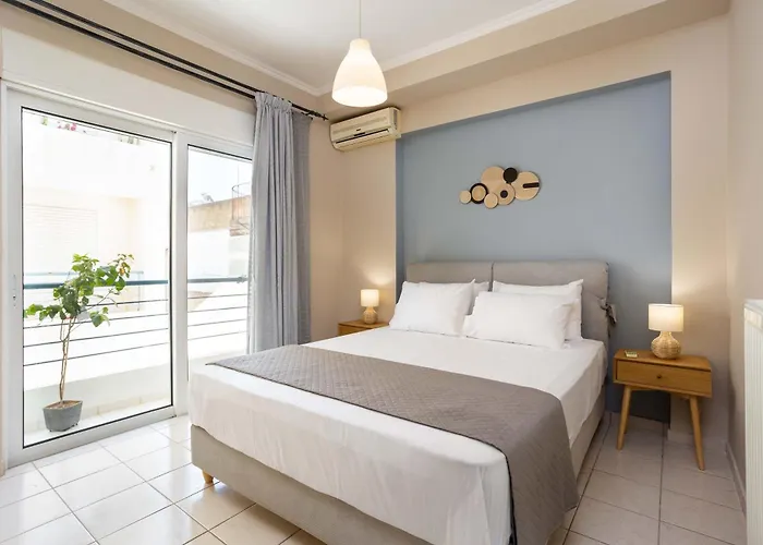 Nest - Ypapanti Cozy & Bright Getaway