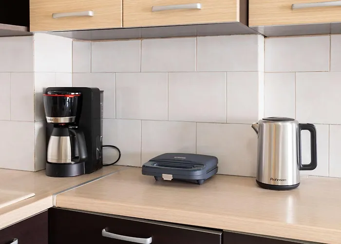 Nest - Ypapanti Cozy & Bright Getaway